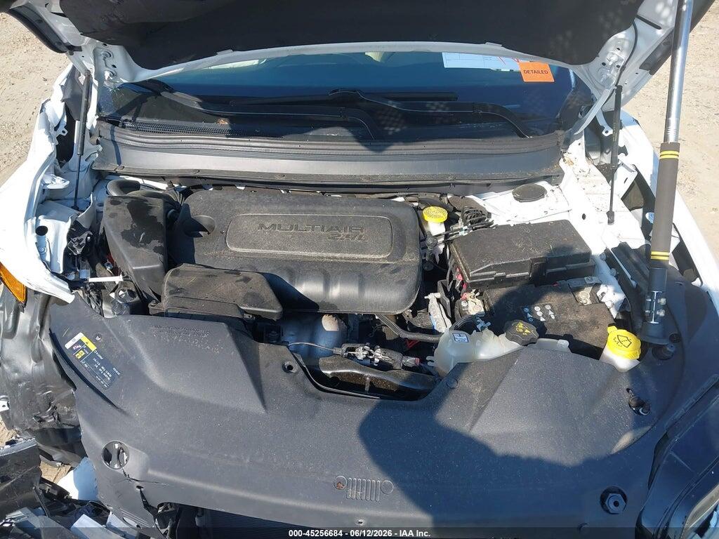 1C4PJLCB5KD370947 2019 JEEP CHEROKEE photo no. 10