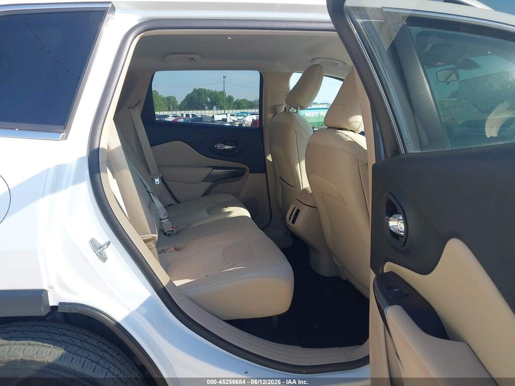 1C4PJLCB5KD370947 2019 JEEP CHEROKEE photo no. 8