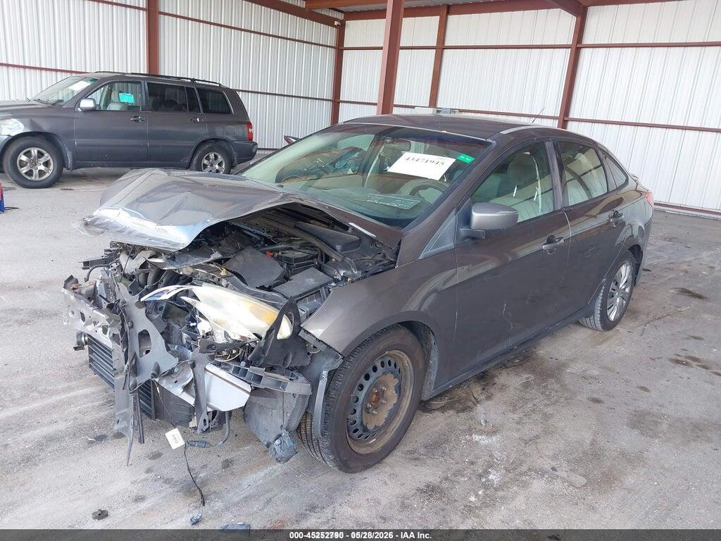 1FAHP3F21CL225044 2012 FORD FOCUS photo no. 2
