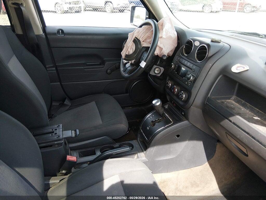 1C4NJPBA5HD171316 2017 JEEP PATRIOT photo no. 5