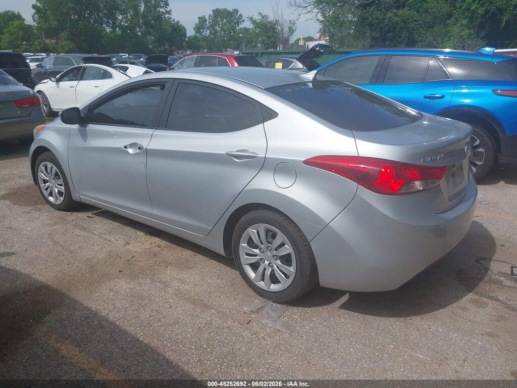 5NPDH4AE6BH033358 2011 HYUNDAI ELANTRA photo no. 3
