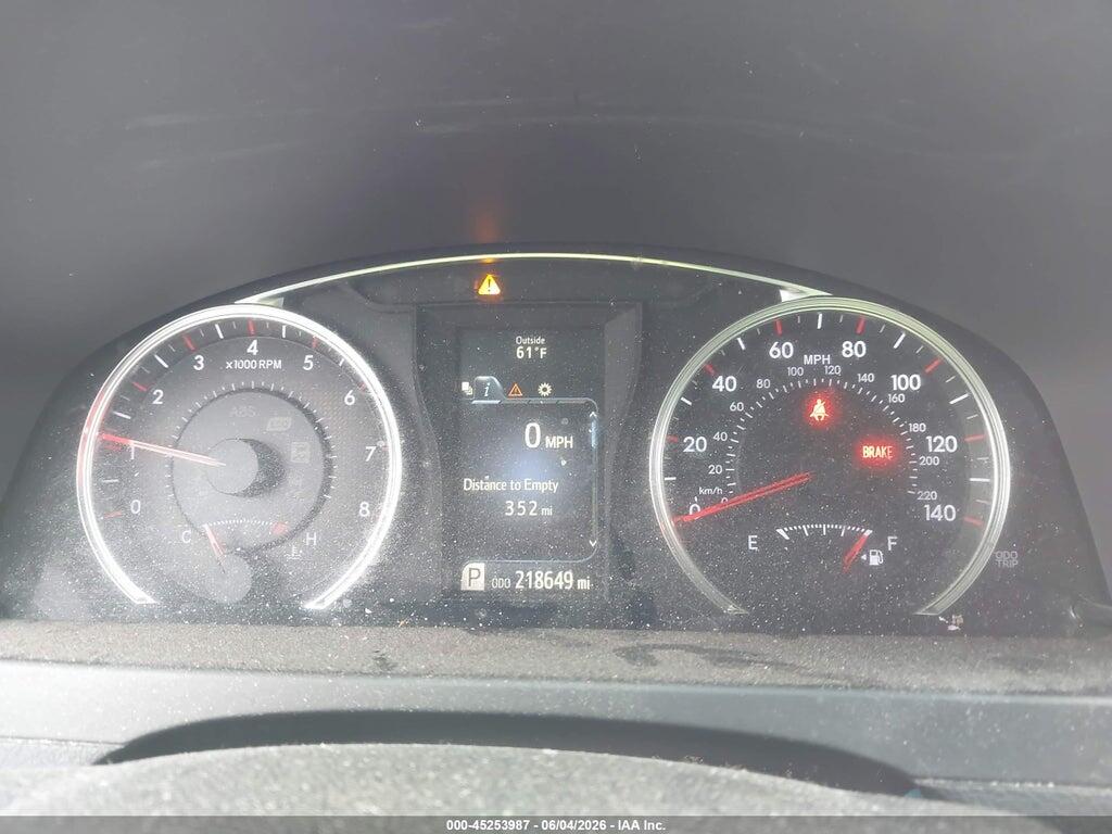4T1BF1FK7HU415015 2017 TOYOTA CAMRY photo no. 7