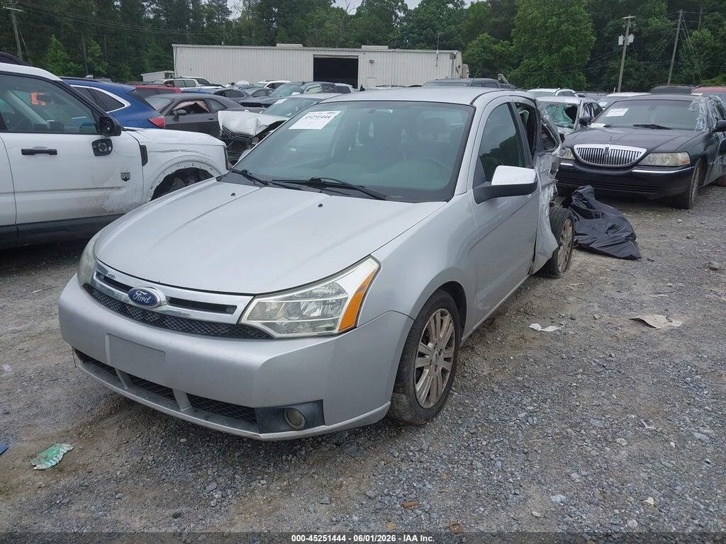 1FAHP3HN0BW158876 2011 FORD FOCUS photo no. 2