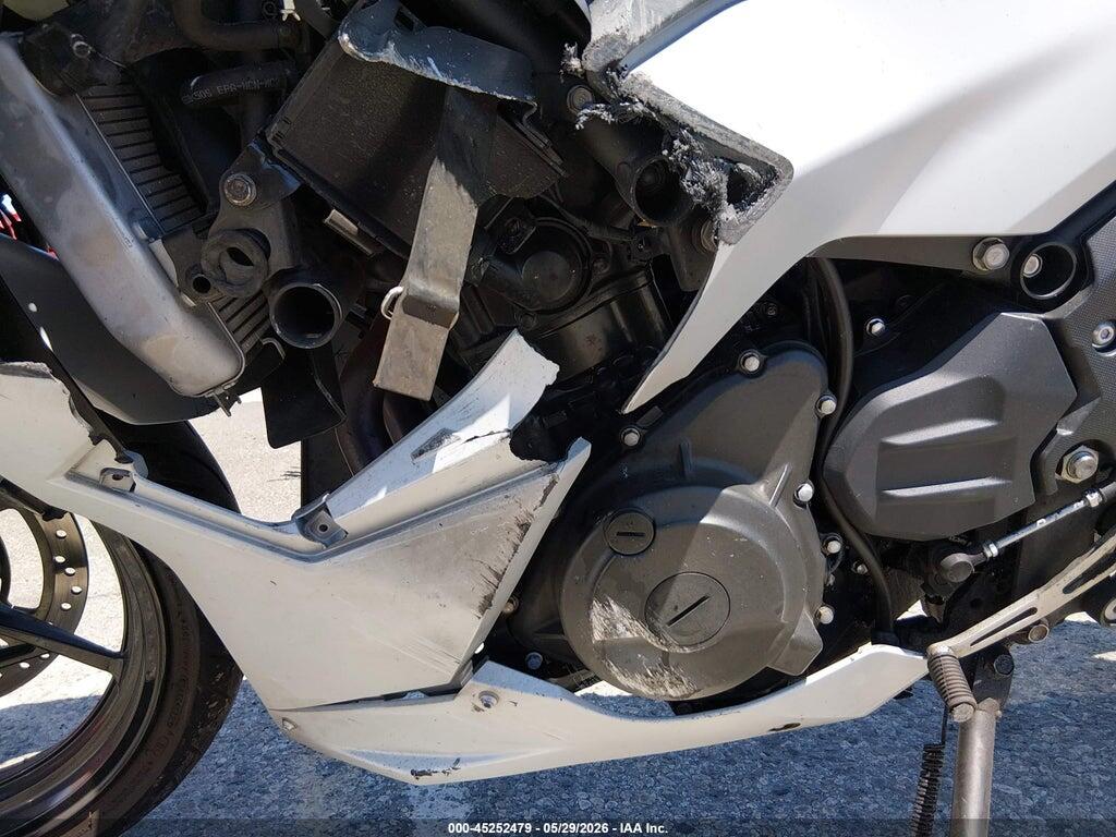 ML5EXGG15SDA71633 2025 KAWASAKI EX500 photo no. 9