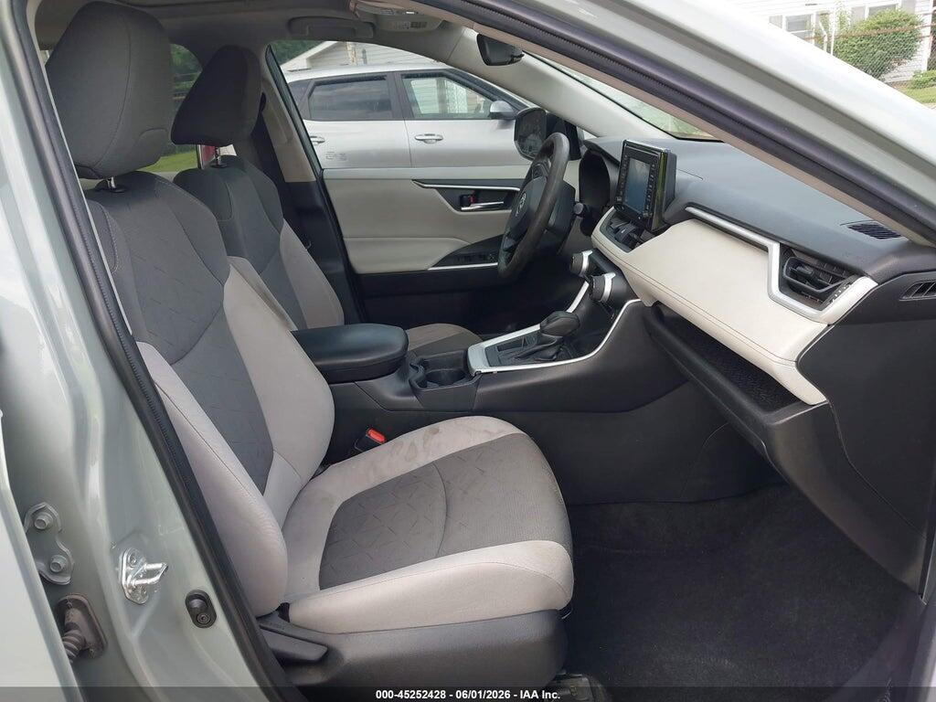 2T3W1RFV5MW182312 2021 TOYOTA RAV4 photo no. 5