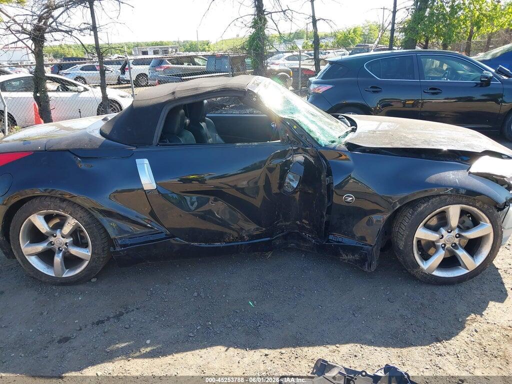 JN1BZ36A57M651405 2007 NISSAN 350Z photo no. 6