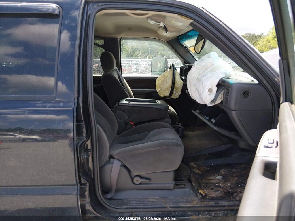 1GTHK23113F257151 2003 GMC SIERRA 2500HD photo no. 5