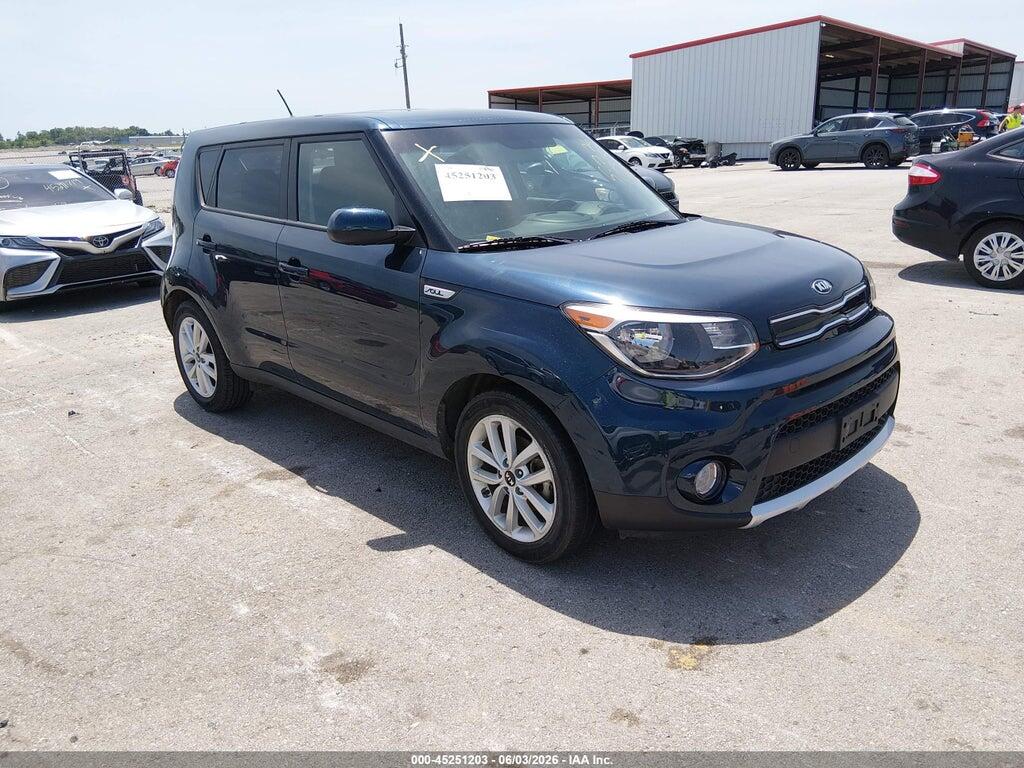 KNDJP3A58J7588380 2018 KIA SOUL photo no. 1