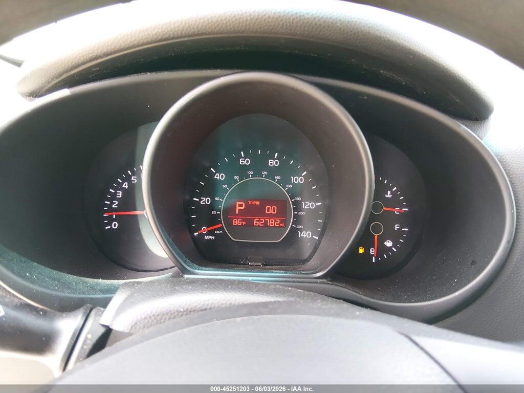 KNDJP3A58J7588380 2018 KIA SOUL photo no. 7