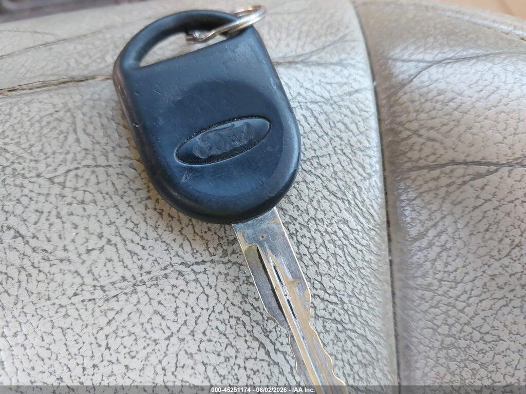 1FMEU74E16UA44109 2006 FORD EXPLORER photo no. 11
