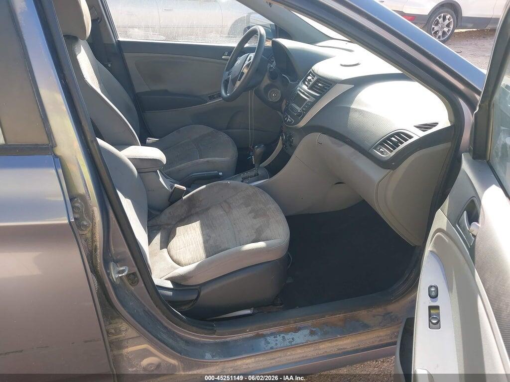 KMHCT4AEXHU320738 2017 HYUNDAI ACCENT photo no. 5