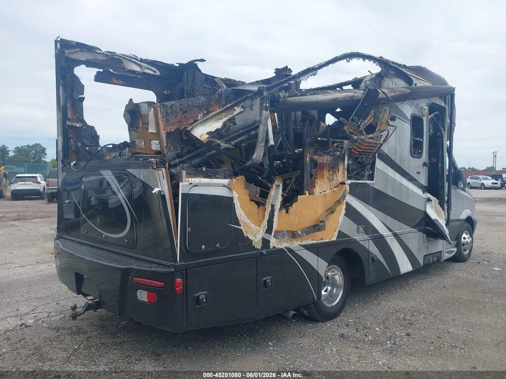 WDAPF4CC6C9522256 2012 MERCEDES-BENZ SPRINTER 3500 photo no. 4