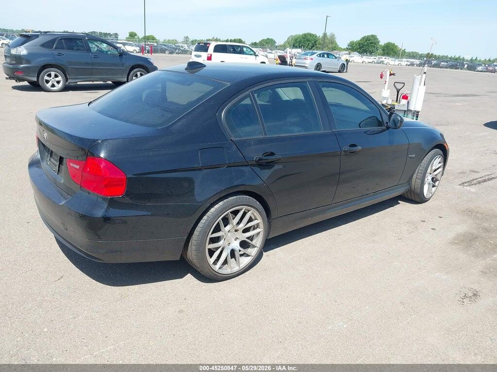 WBAPK7G51BNN86052 2011 BMW 328I photo no. 4