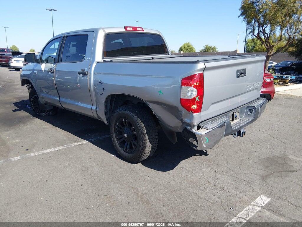 5TFEY5F16GX198693 2016 TOYOTA TUNDRA photo no. 3