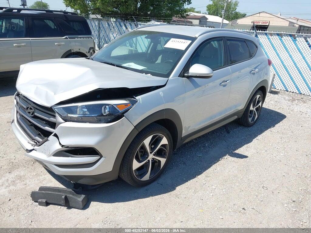 KM8J3CA25GU033040 2016 HYUNDAI TUCSON photo no. 2