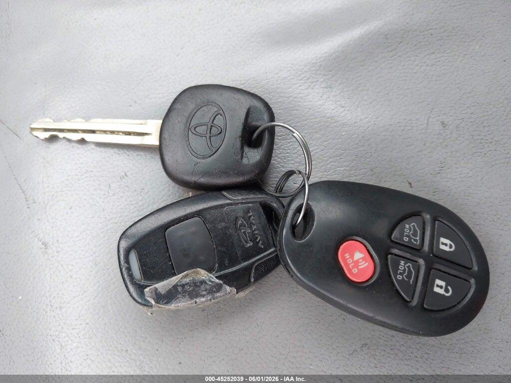 5TDBK3EH1BS063207 2011 TOYOTA HIGHLANDER photo no. 11