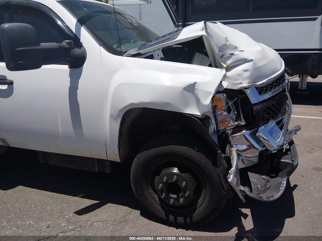 1GB3CZC86DF162328 2013 CHEVROLET SILVERADO 3500HD CHASSIS photo no. 6