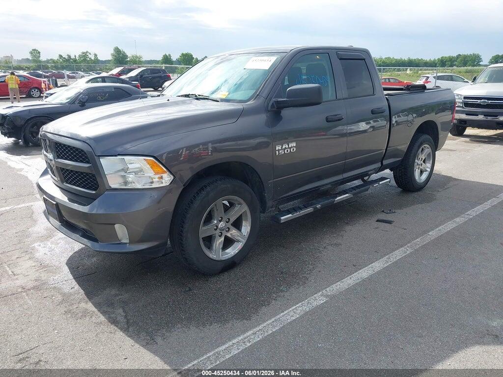 1C6RR7FG1JS247874 2018 RAM 1500 photo no. 2