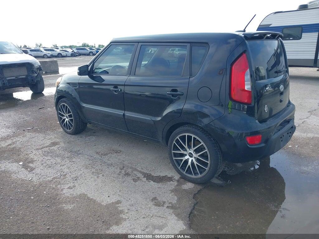KNDJT2A67C7738805 2012 KIA SOUL photo no. 3