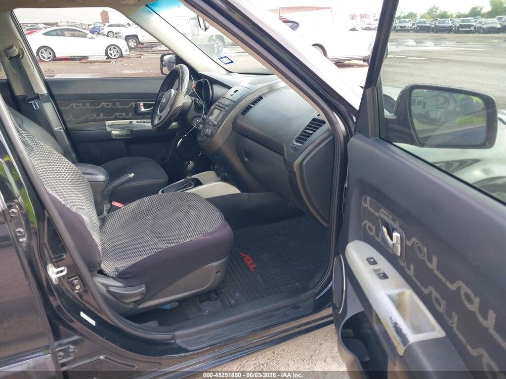 KNDJT2A67C7738805 2012 KIA SOUL photo no. 5