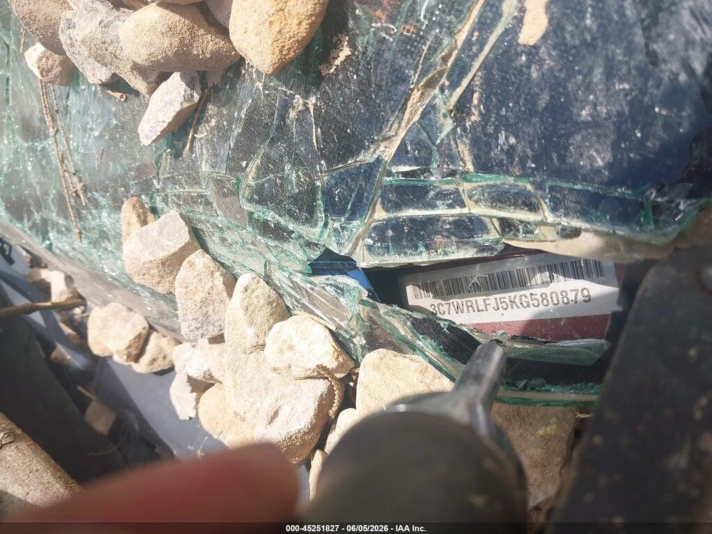 3C7WRLFJ5KG580879 2019 RAM 4500 CHASSIS photo no. 9