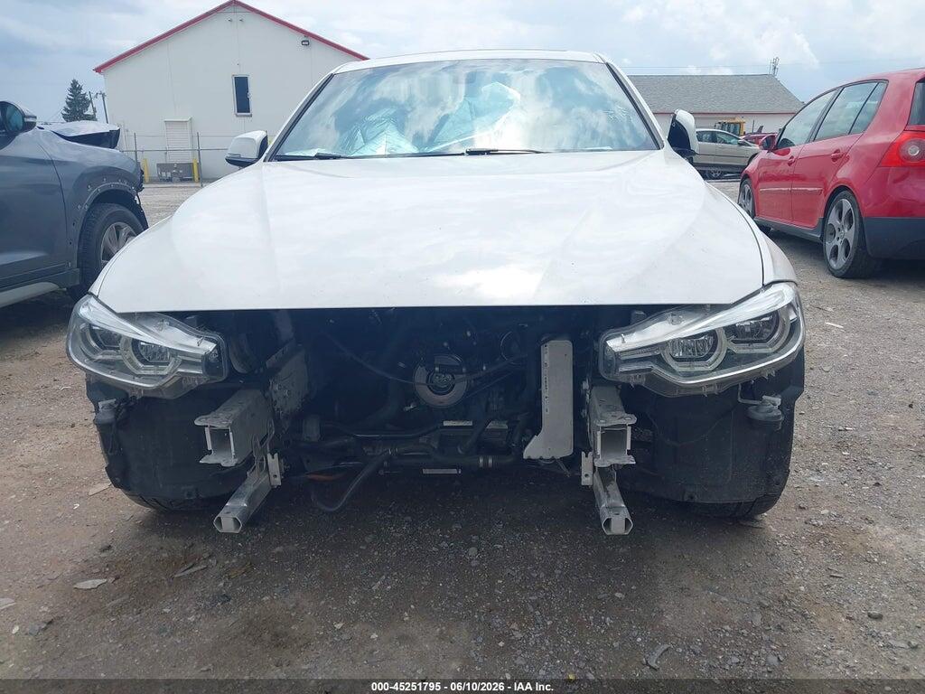 WBA8D9C52JEM34845 2018 BMW 330I photo no. 12