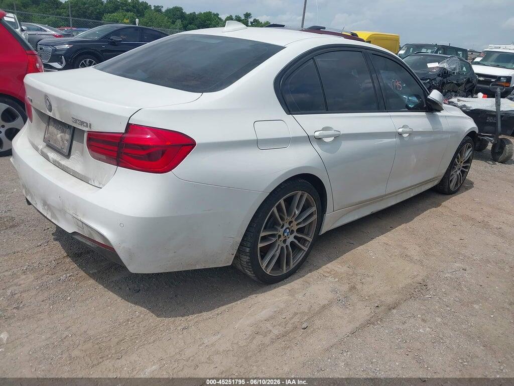 WBA8D9C52JEM34845 2018 BMW 330I photo no. 4