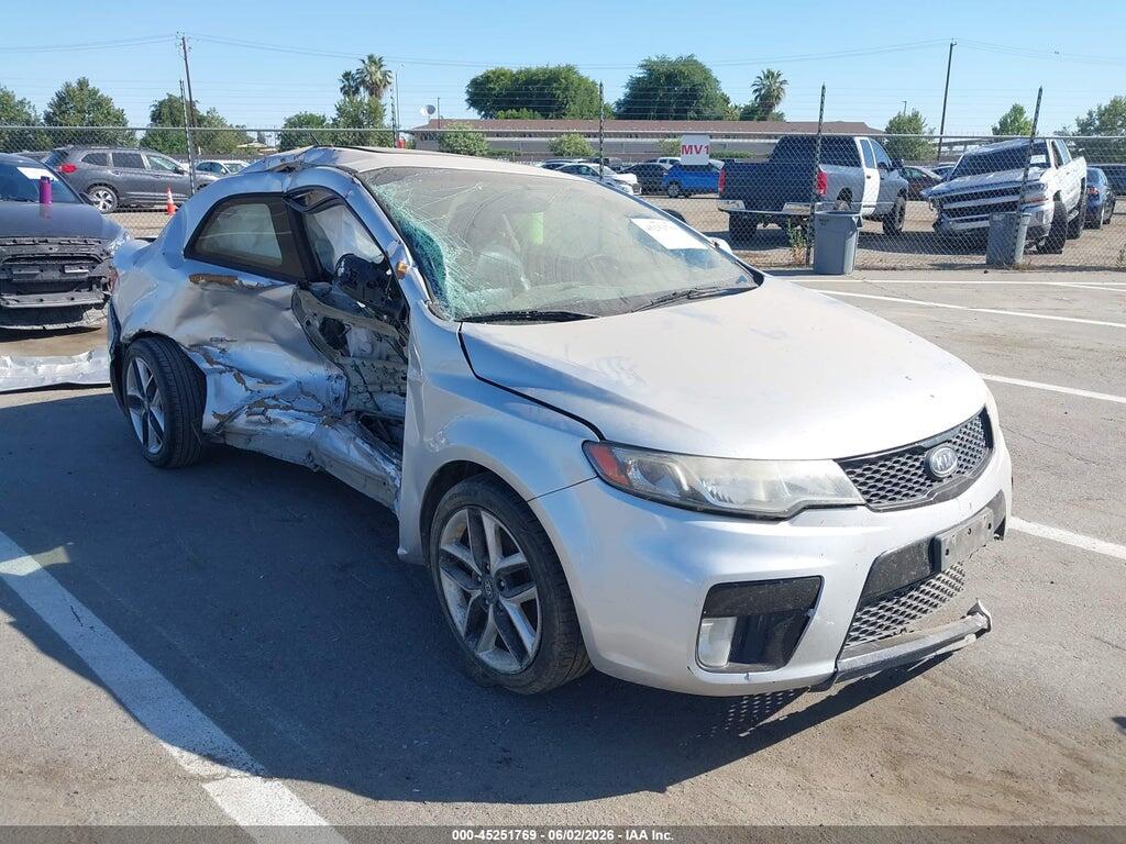 KNAFW6A35A5249447 2010 KIA FORTE KOUP photo no. 1