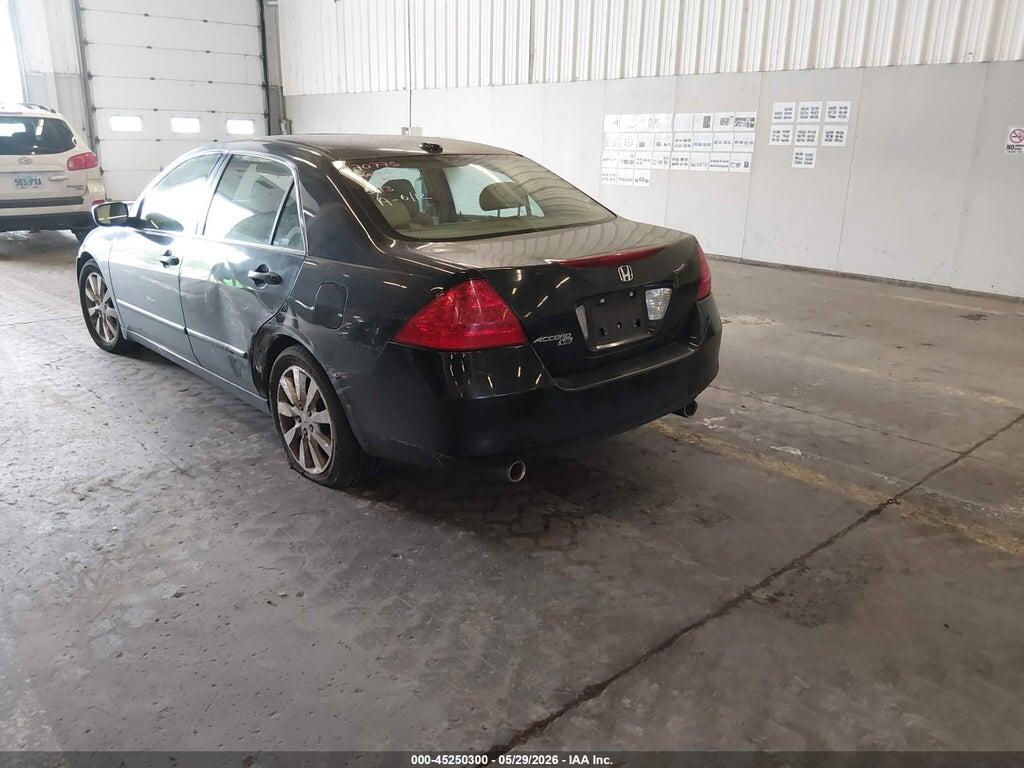 1HGCM66517A025910 2007 HONDA ACCORD photo no. 3