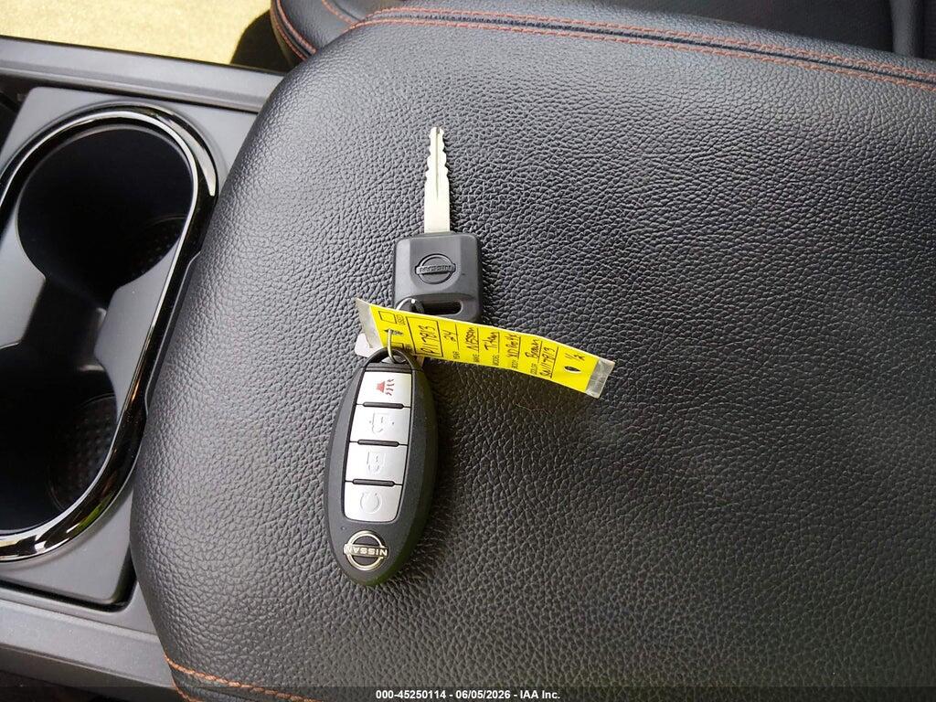 1N6AA1FB3RN117813 2024 NISSAN TITAN XD photo no. 11