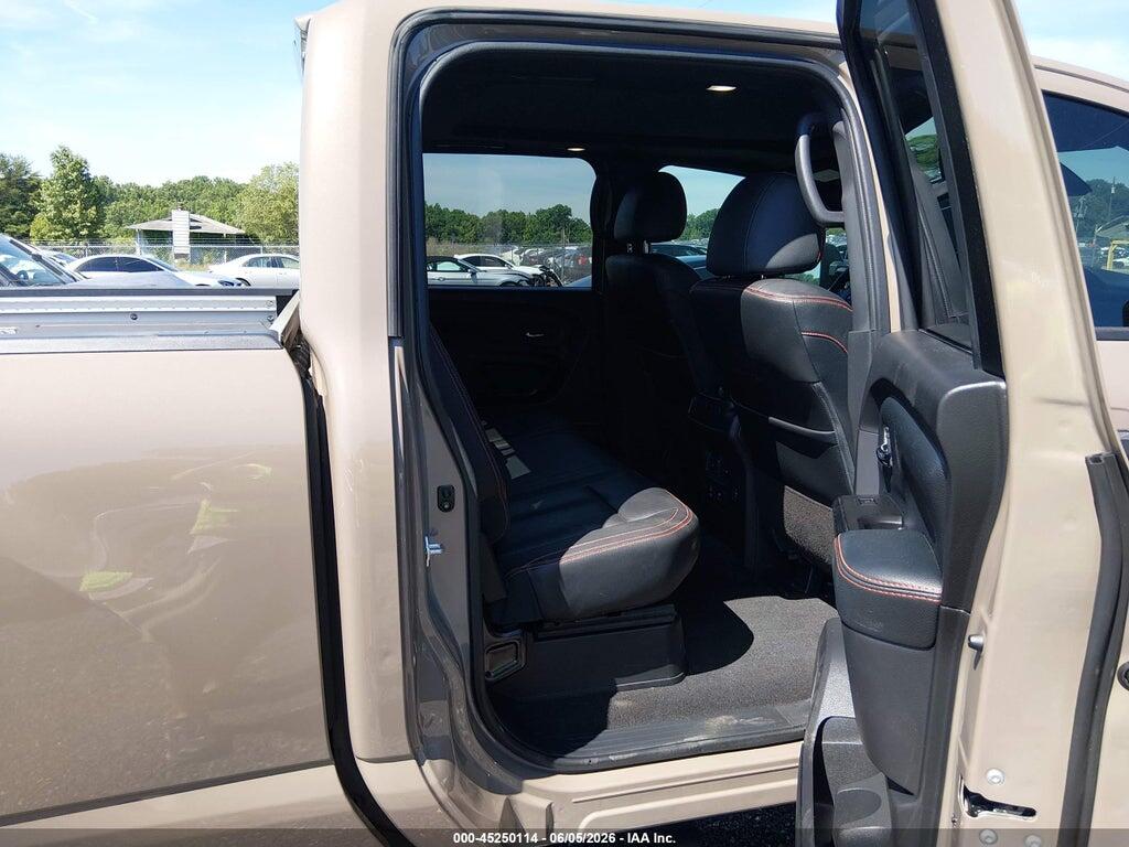 1N6AA1FB3RN117813 2024 NISSAN TITAN XD photo no. 8