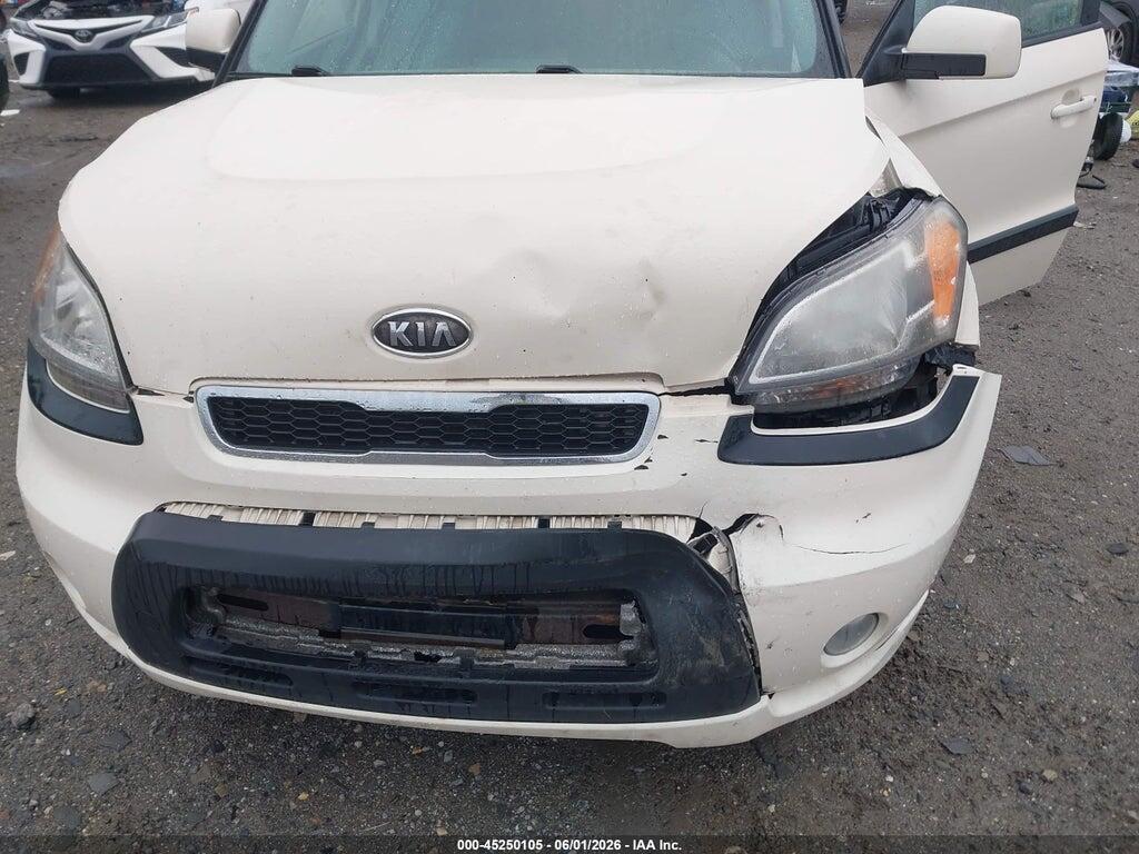 KNDJT2A2XB7713781 2011 KIA SOUL photo no. 6