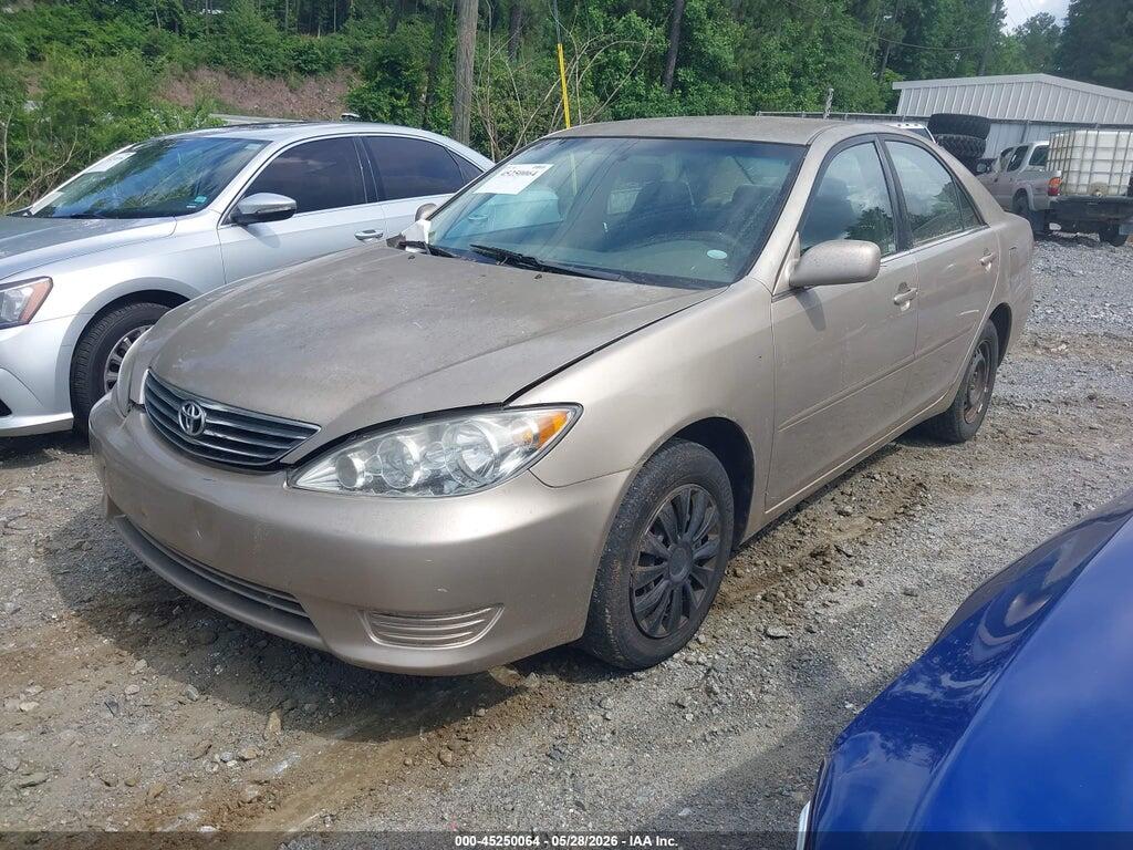 4T1BE32KX5U403781 2005 TOYOTA CAMRY photo no. 2