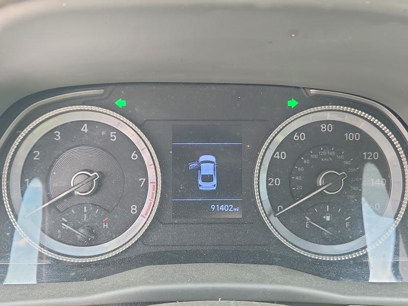 2023 HYUNDAI SONATA SE — Фото 9 из 12
