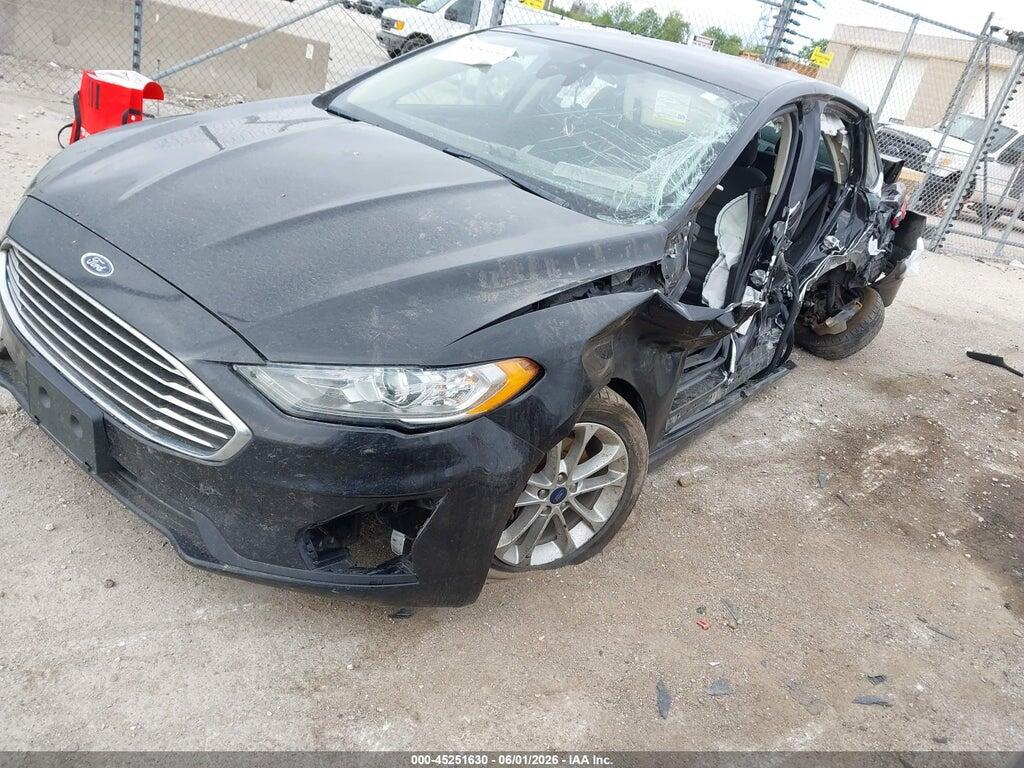3FA6P0LU2KR218499 2019 FORD FUSION HYBRID photo no. 2