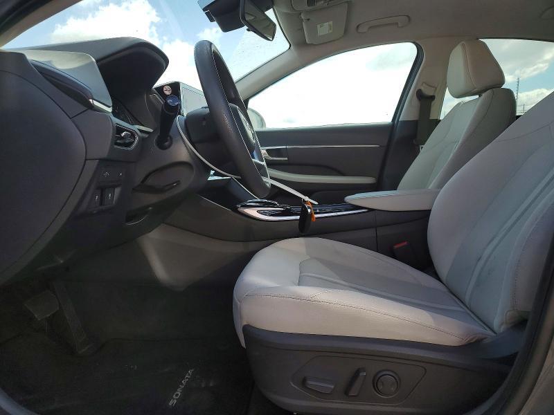 2023 HYUNDAI SONATA SEL — Фото 7 из 12