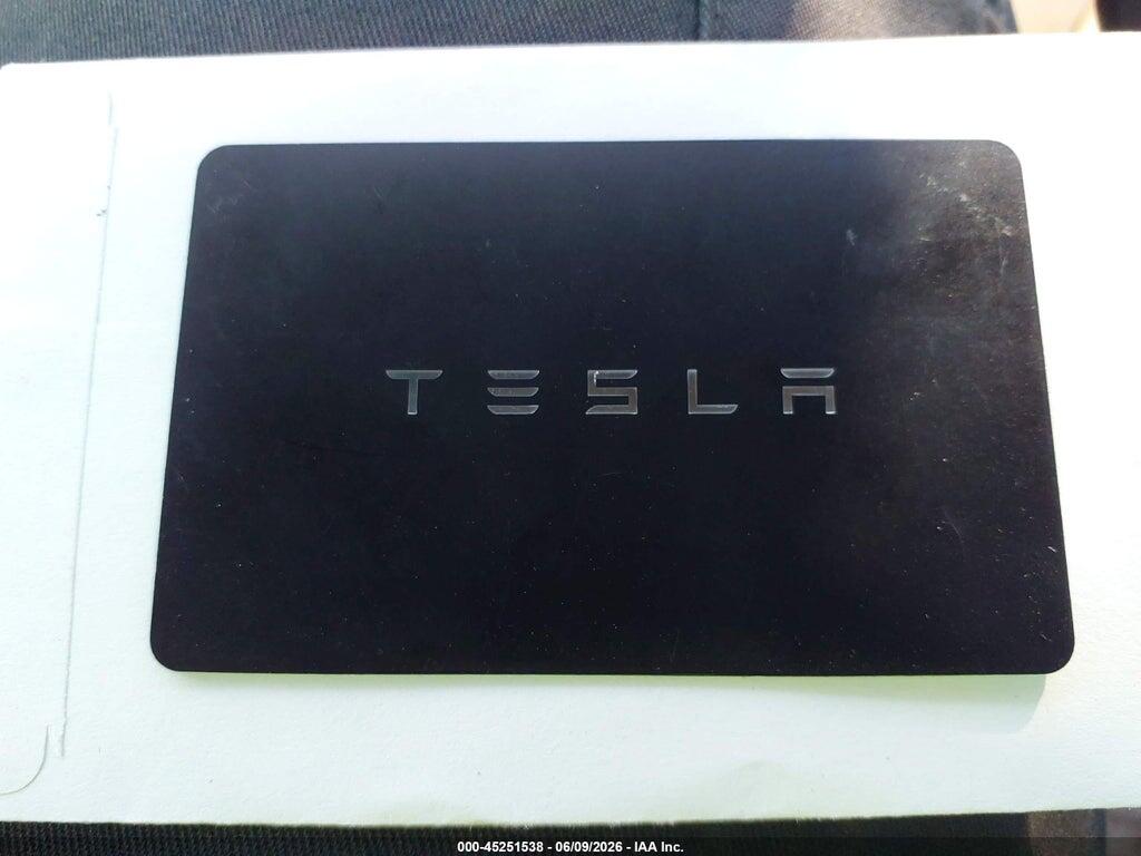 7SAYGDEEXSF297232 2025 TESLA MODEL Y photo no. 10