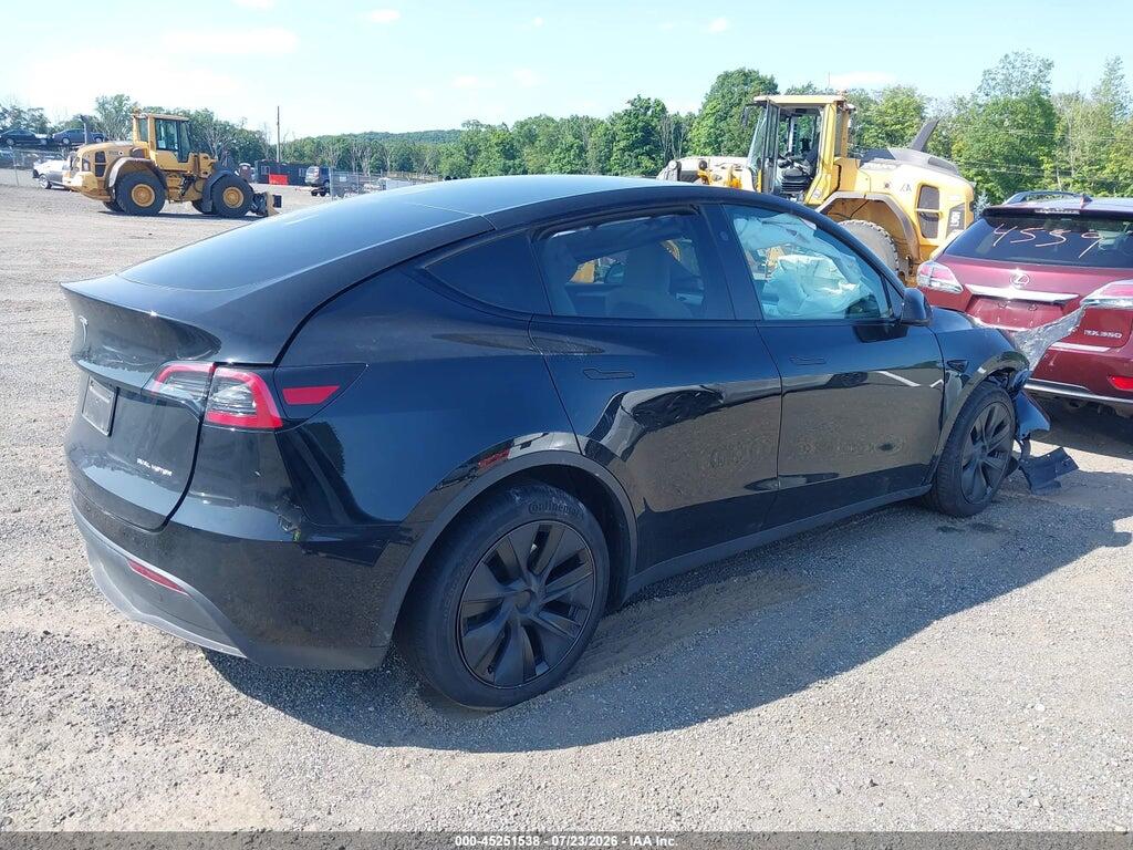 7SAYGDEEXSF297232 2025 TESLA MODEL Y photo no. 4