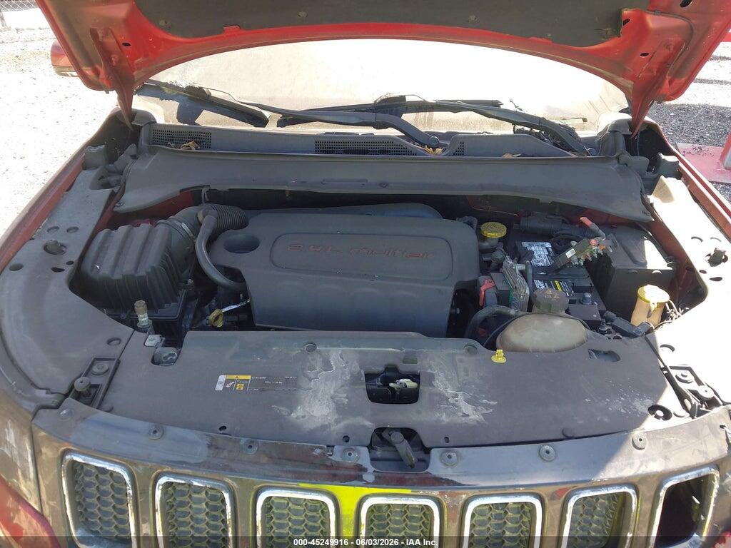 3C4NJDCB2JT373407 2018 JEEP COMPASS photo no. 10