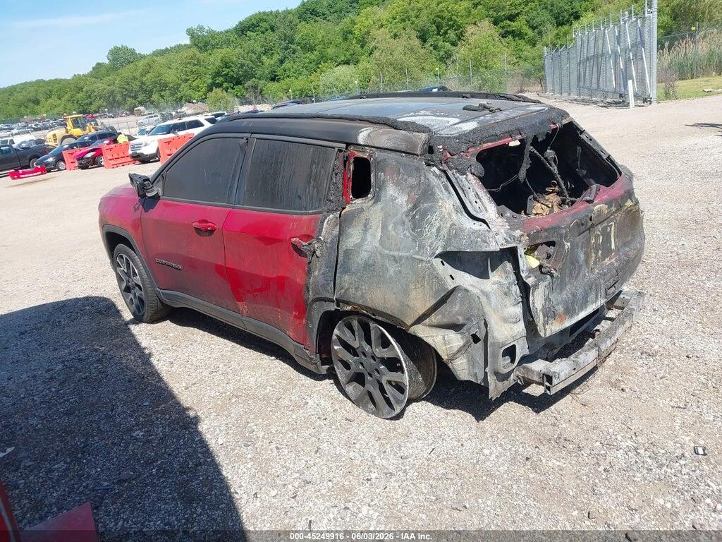 3C4NJDCB2JT373407 2018 JEEP COMPASS photo no. 3