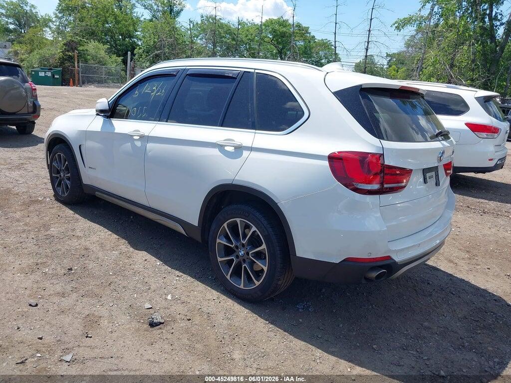 5UXKR0C33H0V74610 2017 BMW X5 photo no. 3