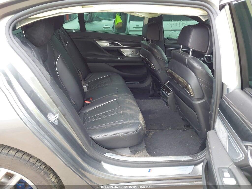 WBA7F2C5XKB239320 2019 BMW 750I photo no. 8