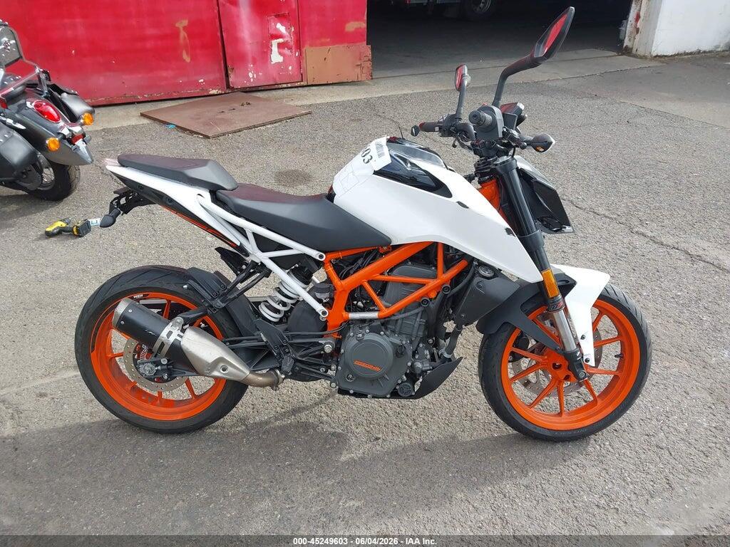 MD2JPJ402LC268979 2020 KTM 390 photo no. 12