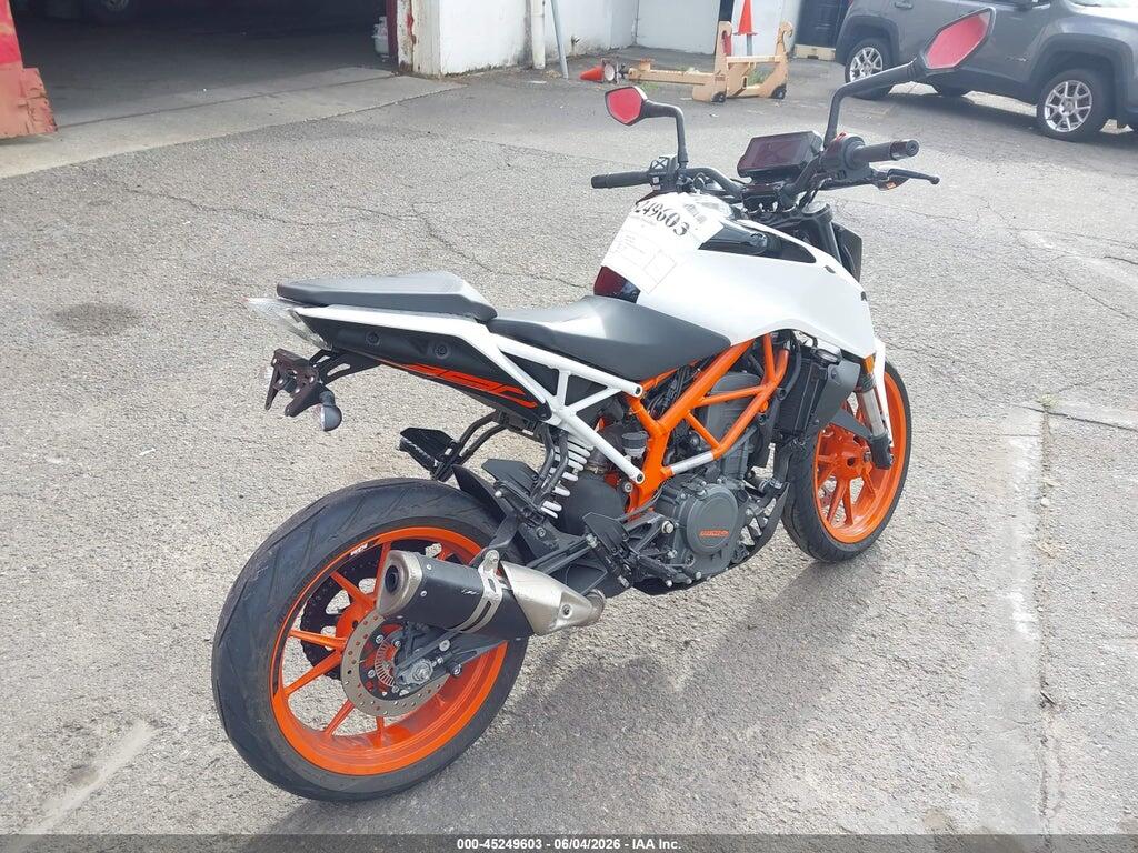 MD2JPJ402LC268979 2020 KTM 390 photo no. 4