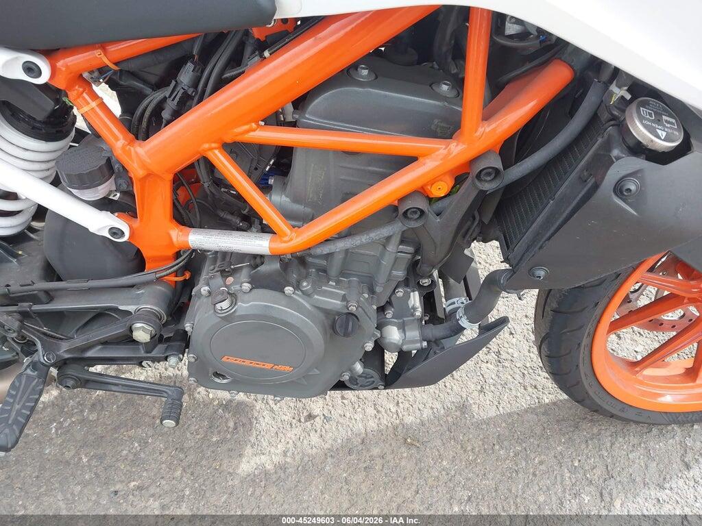 MD2JPJ402LC268979 2020 KTM 390 photo no. 8