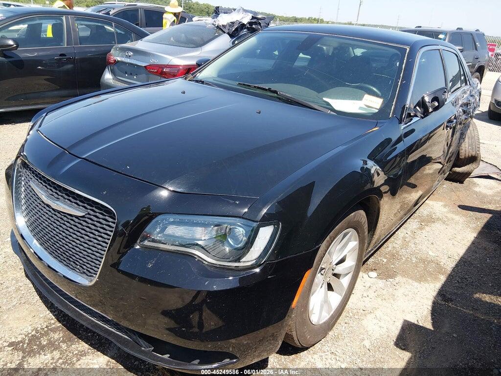 2C3CCAAG6FH833140 2015 CHRYSLER 300 photo no. 2