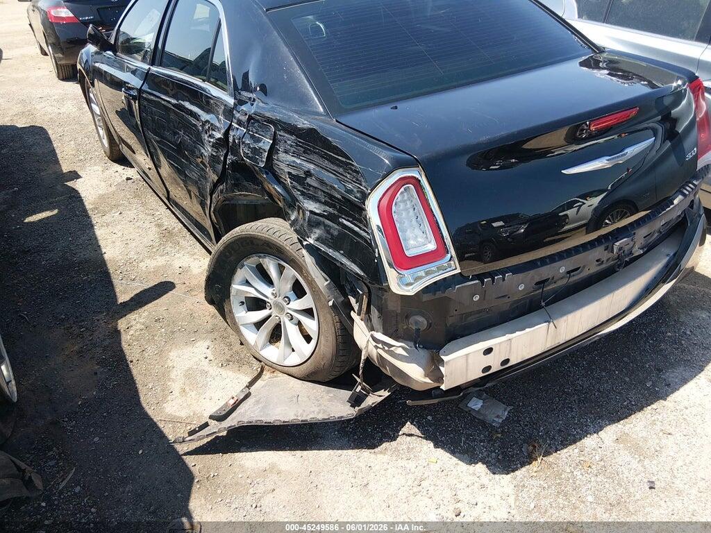 2C3CCAAG6FH833140 2015 CHRYSLER 300 photo no. 6