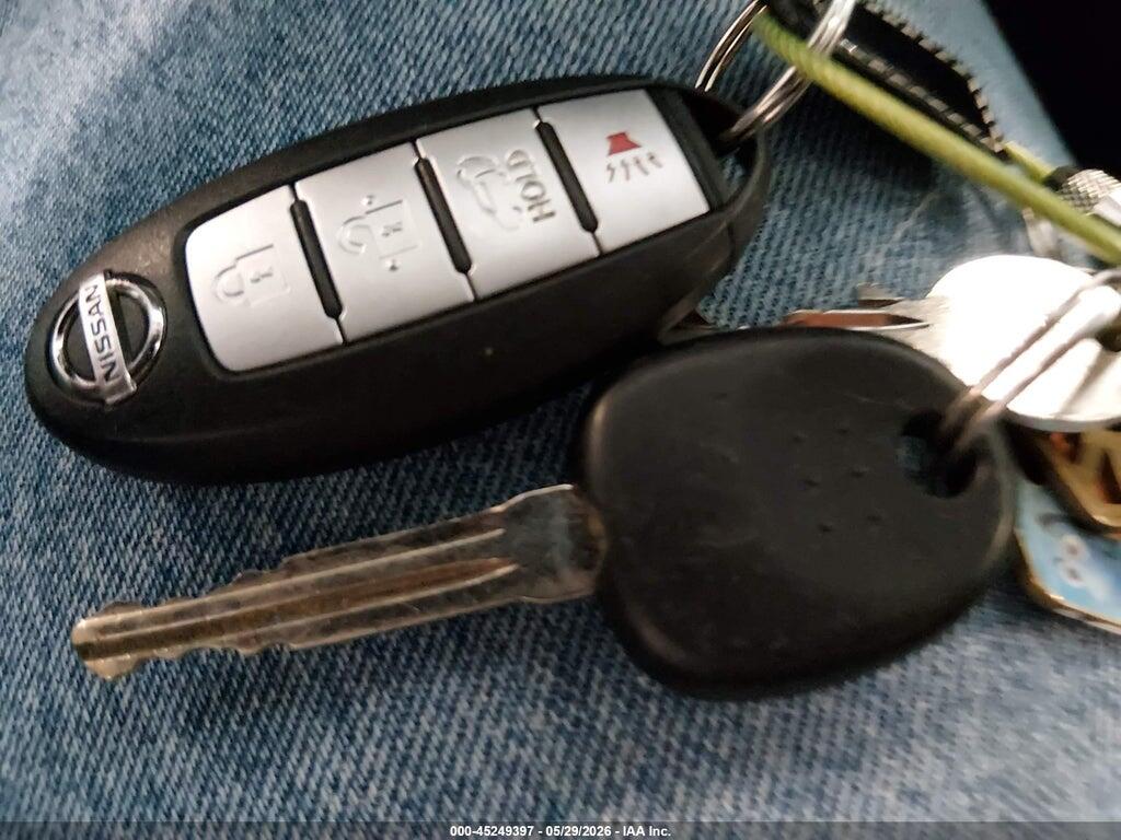 5N1AT2MT8FC916262 2015 NISSAN ROGUE photo no. 11