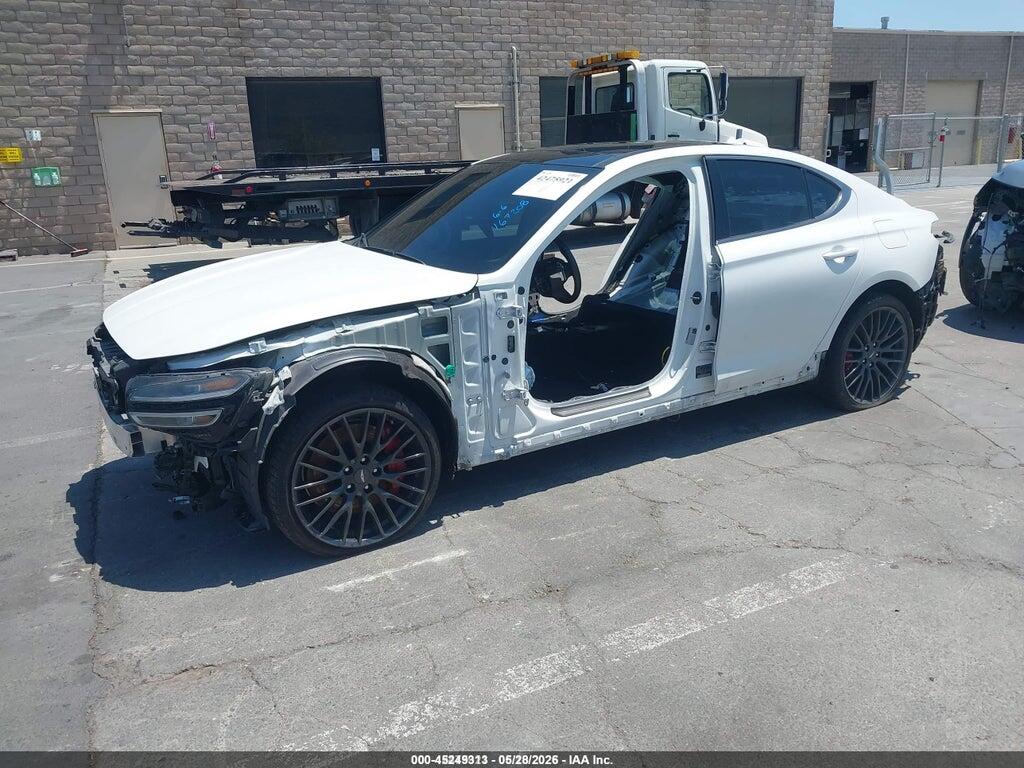 KMTG14TE2NU082213 2022 GENESIS G70 photo no. 2