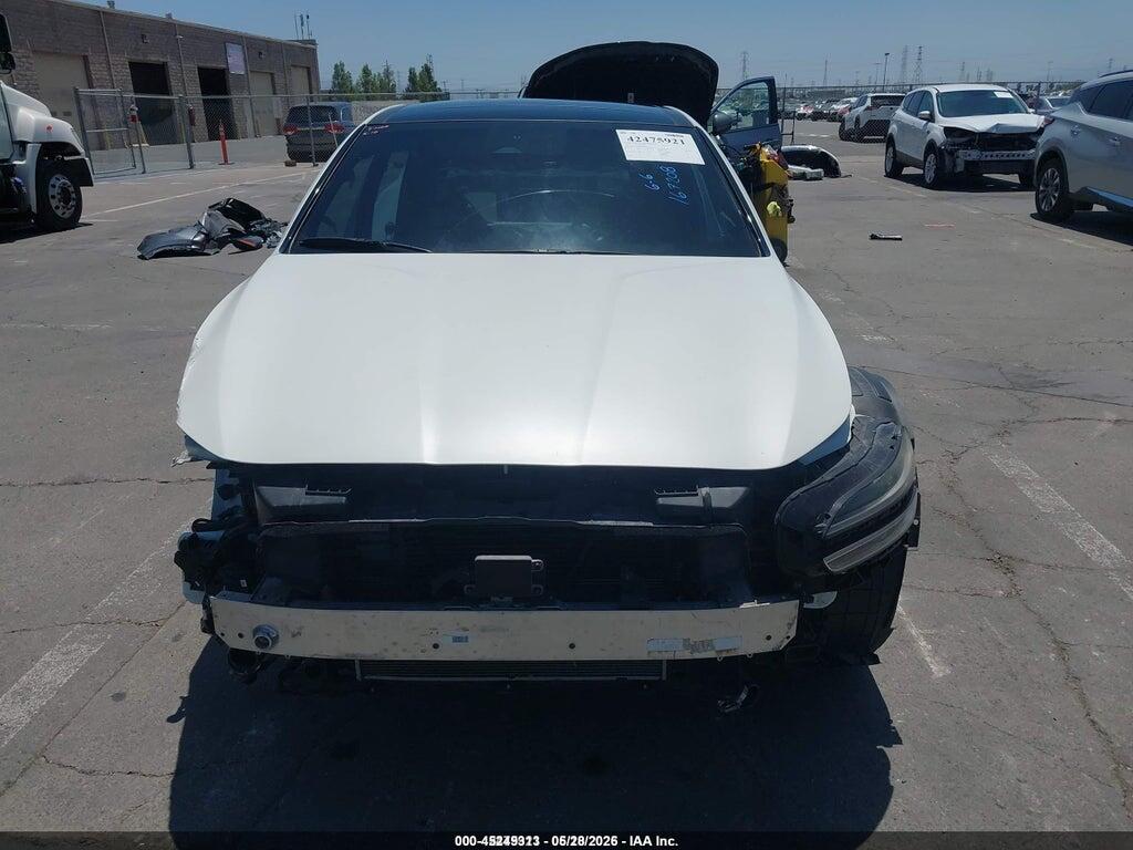 KMTG14TE2NU082213 2022 GENESIS G70 photo no. 6